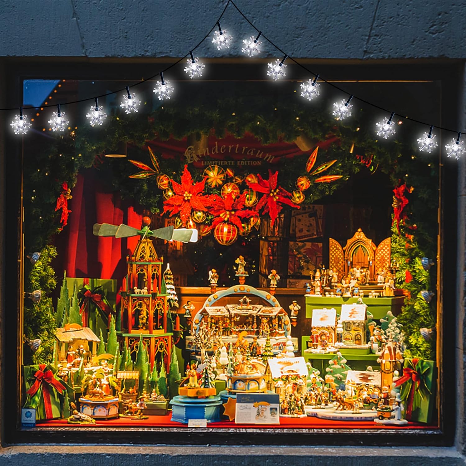 Twinkle Star Solar Snowflake String Lights, 100 LED 33 FT Outdoor Christmas Fairy Lights, 8 Lighting Modes & Waterproof for Holiday New Year Wedding Party, Xmas Tree, Garden Decor, Cool White