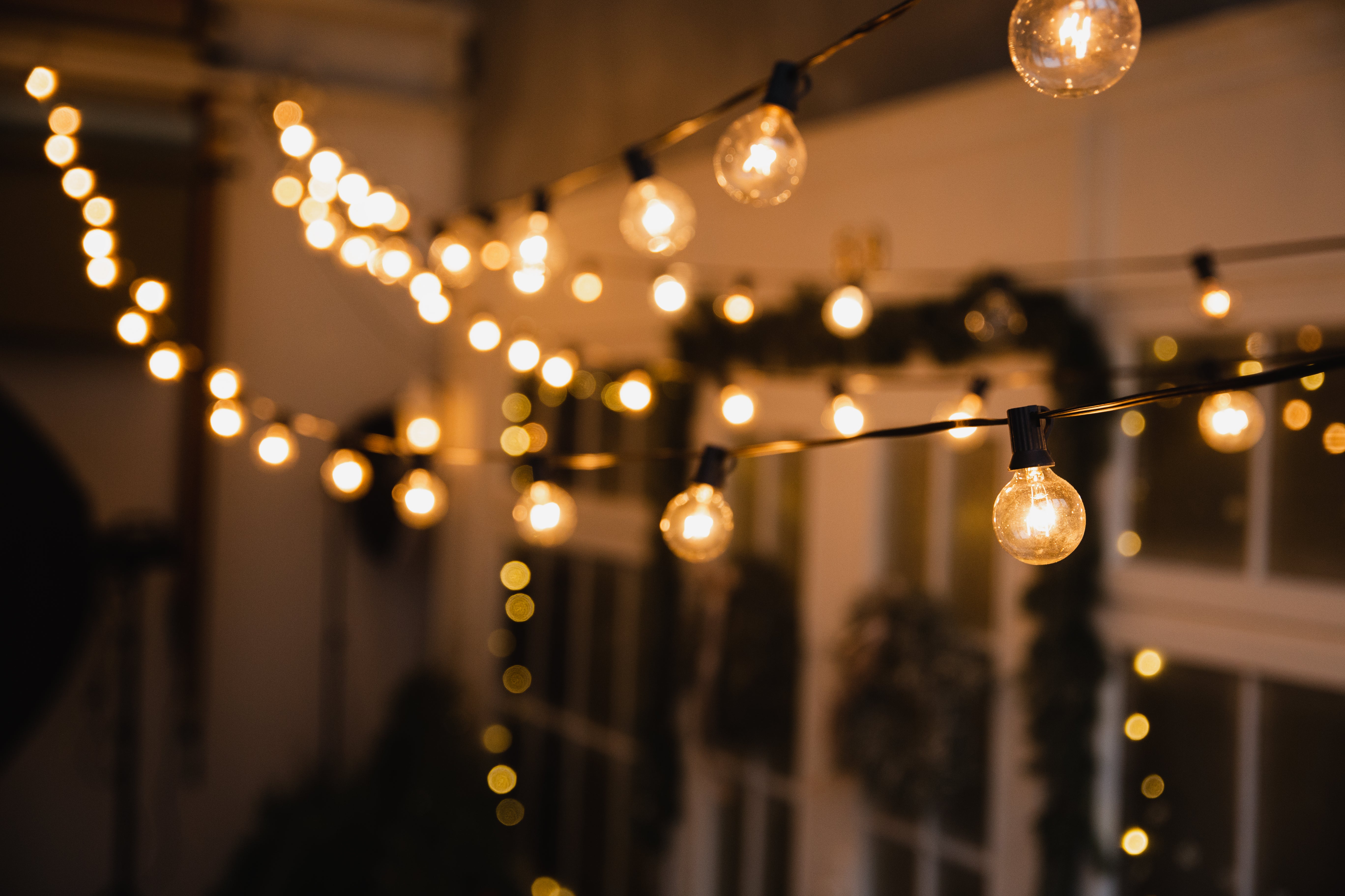round orange string lights
