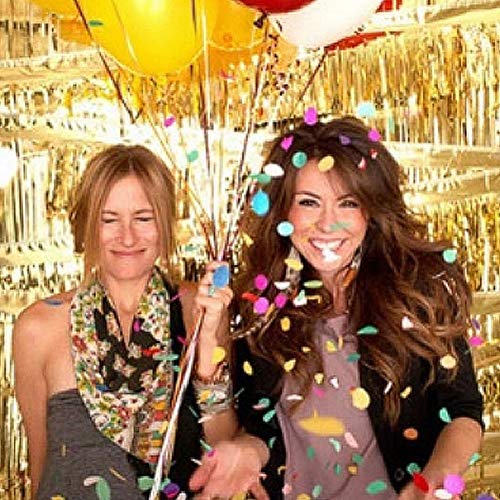 Twinkle Star 2 Pack Photo Booth Backdrop Metallic Tinsel Foil Fringe Curtains Environmental Background for Birthday Wedding Party Christmas Decorations (Gold) - Twinkle Star